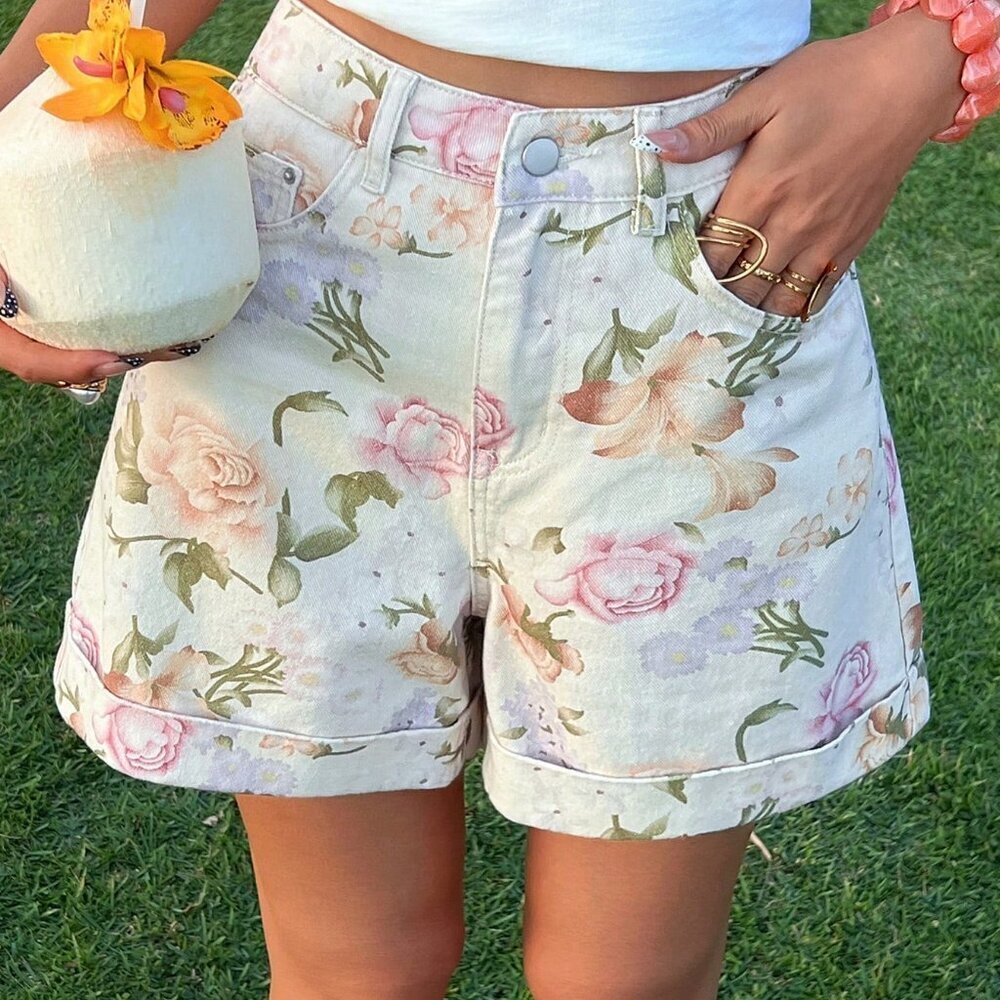 White Boho Women's High Waist Printed Casual Denim Shorts - Picture 4 of 6